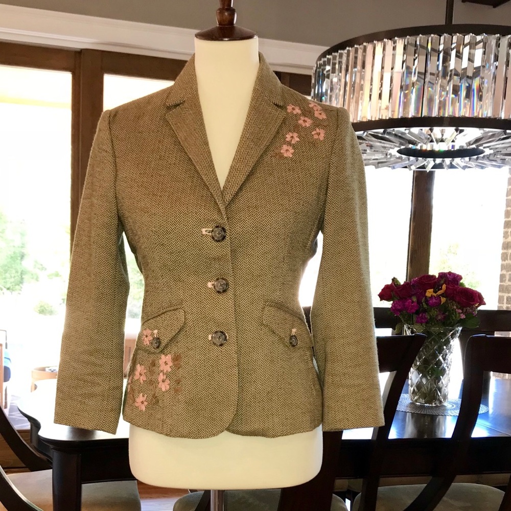 Stylish American Eagle 3 Quarter Sleeved Jacket